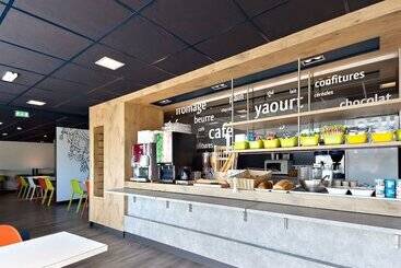 هتل Ibis Budget La Roche Sur Yon Vendespace