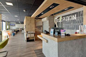 هتل Ibis Budget La Roche Sur Yon Vendespace