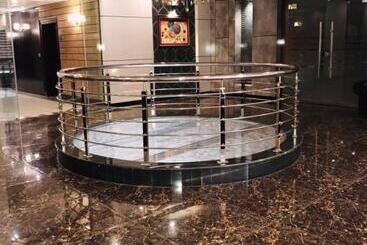 Royaute Luxury Hotel Sialkot