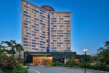 هتل Kochi Marriott