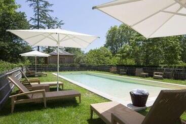 هتل La Bastide En Gascogne