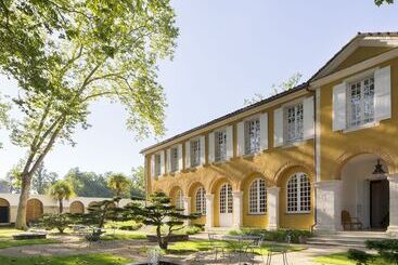 هتل La Bastide En Gascogne