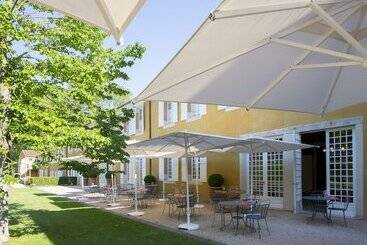 هتل La Bastide En Gascogne