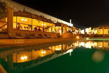 هتل Le Cale D'otranto Beach Resort