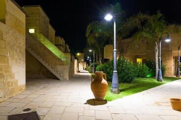 هتل Le Cale D'otranto Beach Resort