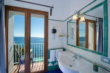 Maresca Hotel Praiano