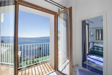 Maresca Hotel Praiano