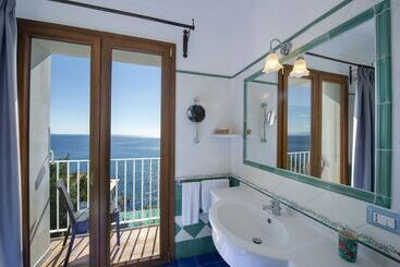 Maresca Hotel Praiano