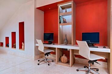 هتل Marriott Portauprince