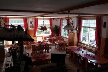 هتل Obere Schweizerhütte