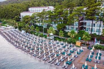 酒店 Orka Lotus Beach