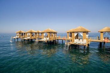 هتل Sunis Efes Royal Palace Resort & Spa