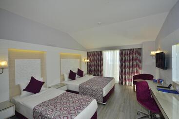 Sunmelia Beach Resort Hotel & Spa All Inclusive