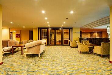 Throne Beach Resort & Spa