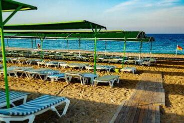 Throne Beach Resort & Spa