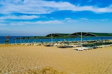 Throne Beach Resort & Spa