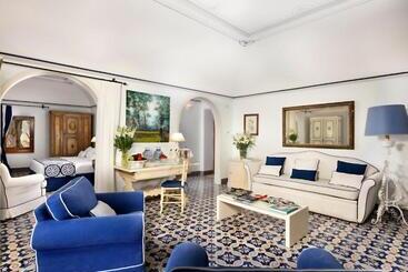 هتل Villa Cimbrone
