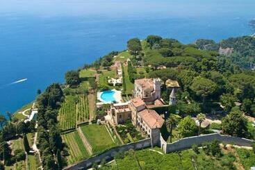 هتل Villa Cimbrone