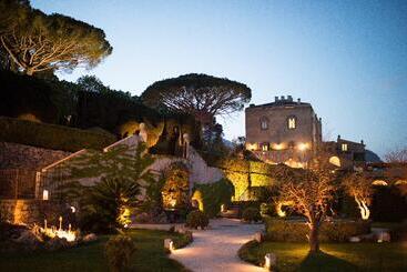 هتل Villa Cimbrone