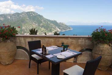 هتل Villa Cimbrone