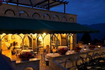 هتل Villa Cimbrone