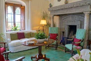 هتل Villa Cimbrone