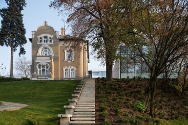 هتل Villa Csonka By Privo