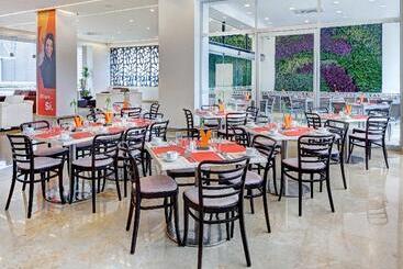 هتل Yes Inn Nuevo Veracruz