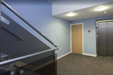 آپارتمانهای توریستها House Of Fisher Central House