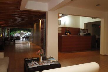 Koz Eren Otel