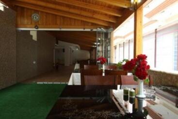 Koz Eren Otel