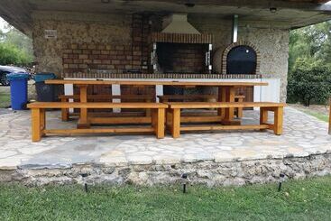 Marilena Apartments & Studios
