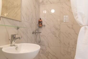 Marilena Apartments & Studios