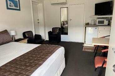 Mornington Motel