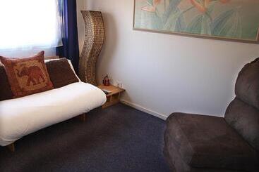 Mornington Motel