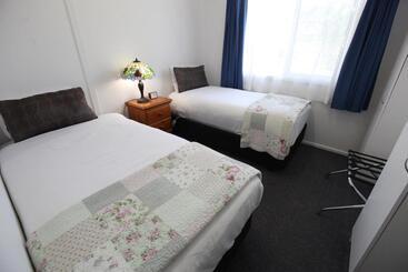Mornington Motel