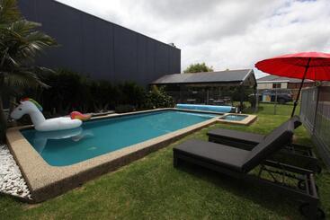 Mornington Motel