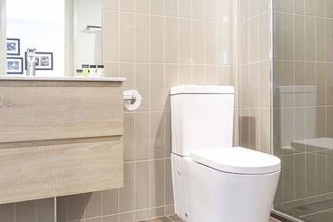 Plum Carlton Serviced Apartments