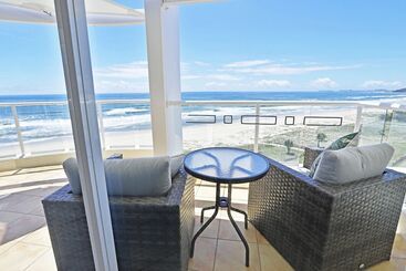 Regency On The Beach