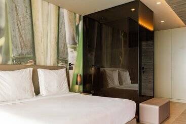 Saccharum Resort