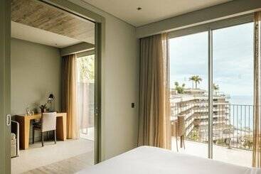 Saccharum Resort
