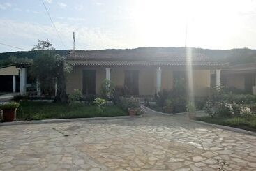 آپارتمانهای توریستها Villa Panorea