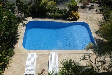 Anugerah Villas