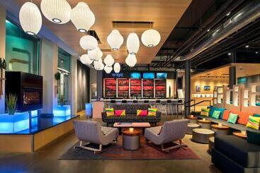 ホテル Aloft Buffalo Airport