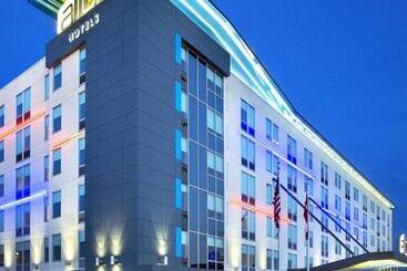 ホテル Aloft Buffalo Airport