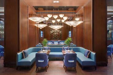 هتل Hilton Dushanbe