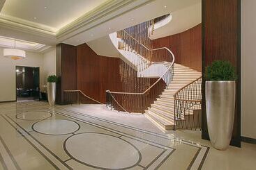 هتل Hilton Dushanbe