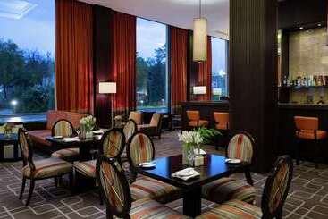 هتل Hilton Dushanbe