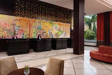 هتل Hilton Dushanbe