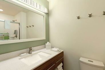 酒店 Home2 Suites By Hilton Bellingham Airport
